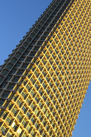 centre_point.jpg - Centrepoint - LONDON