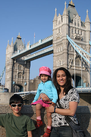 tower_bridge_all.jpg - Tower Bridge - LONDON