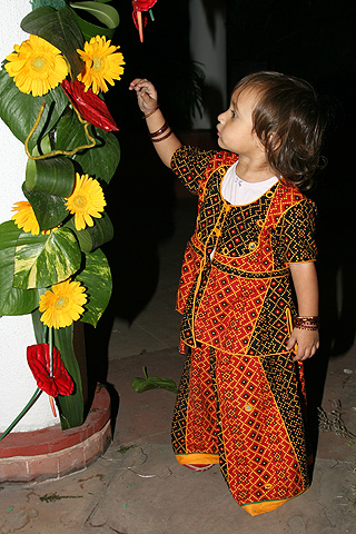 maya_kolkata_251107.jpg - Kolkata, India - November 2006