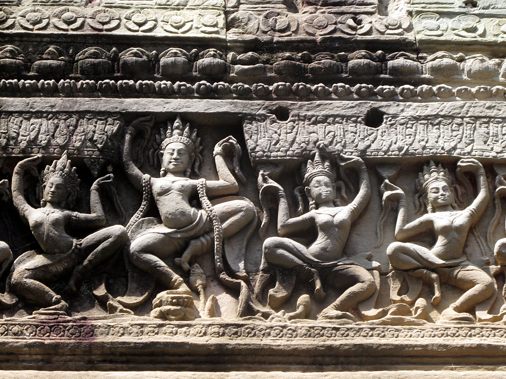 111021_IMG_3015.jpg - Angkor, Siem Reap, CAMBODIA - October 2011