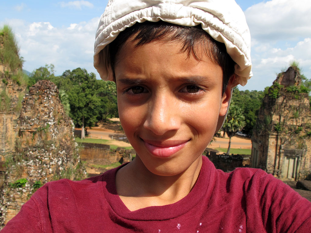 111022_IMG_3069.jpg - Angkor, Siem Reap, CAMBODIA - October 2011