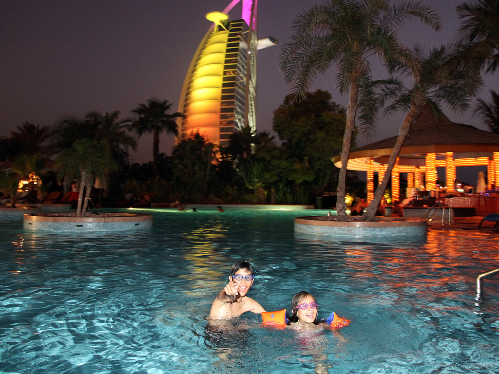 110713_IMG_4319.jpg - Jumierah Beach Hotel - July 2011