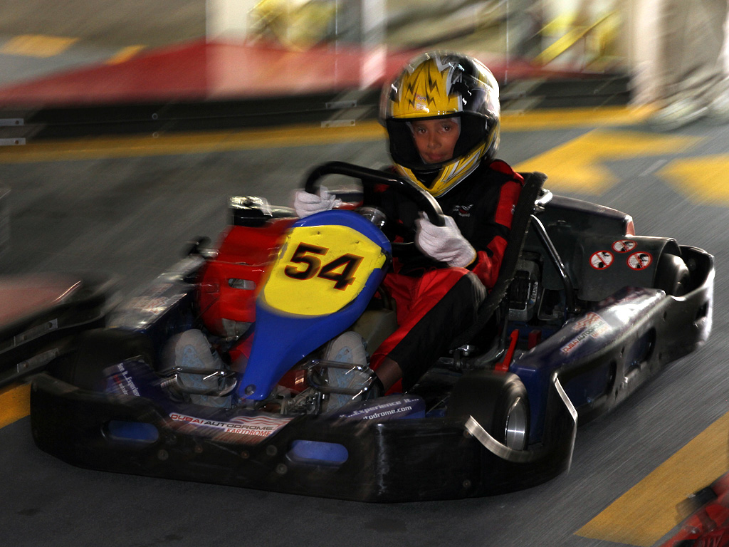 110714_IMG_4325.jpg - Dubai Autodrome - July 2011