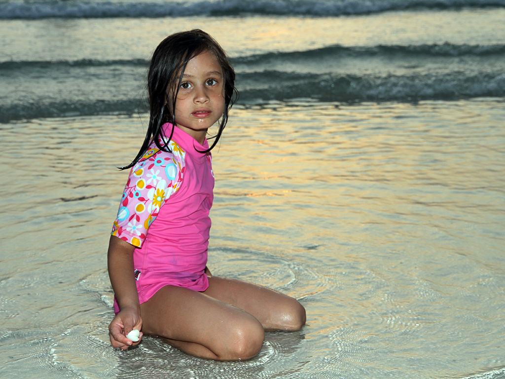 110714_IMG_4414.jpg - Jumierah Beach Hotel - July 2011