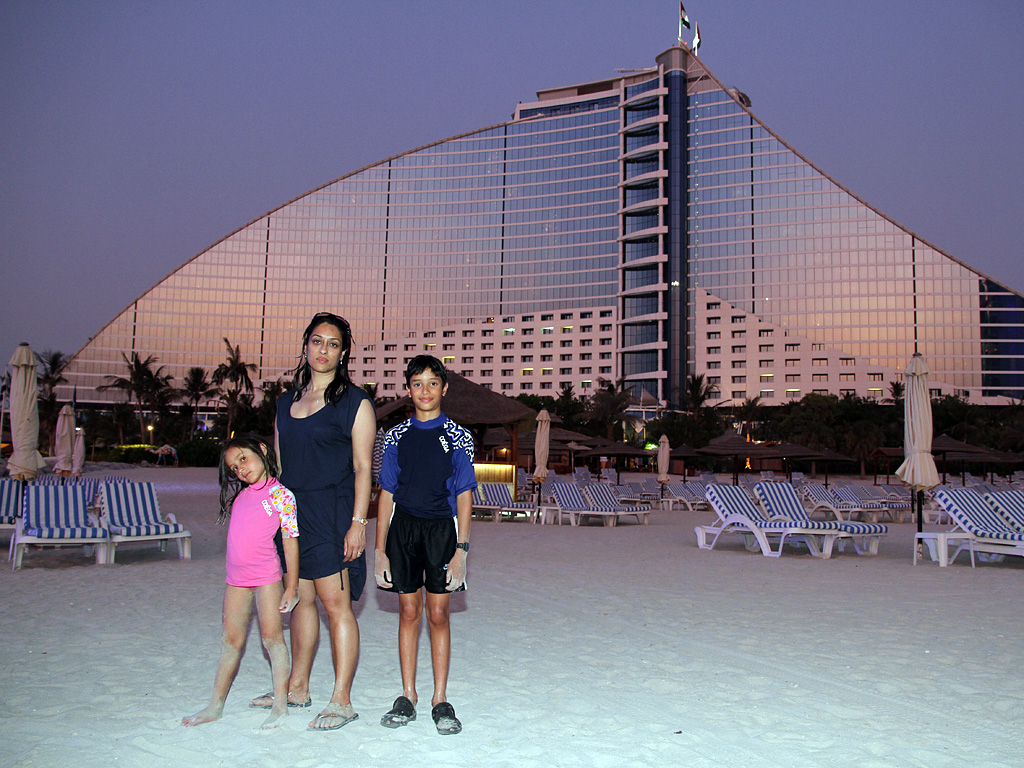 110714_IMG_4454.jpg - Jumierah Beach Hotel - July 2011