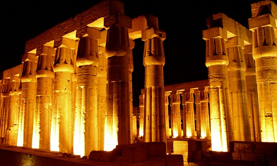 luxor_temple2.jpg - Luxor Temple - Egypt - March 2004