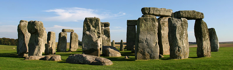 stonehenge1.jpg - Stonehenge - Wiltshire - UK - September 2004