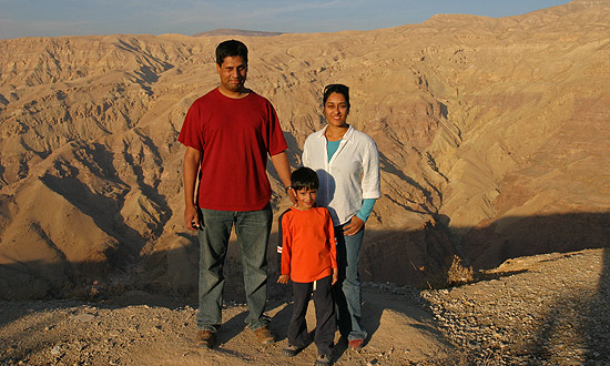 wadi_mujib.jpg - Wadi Mujiib near Dead Sea - Jordan - November 2005