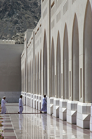 080329_palace_side.jpg - Grand Palace - Muscat - Oman - March 2008