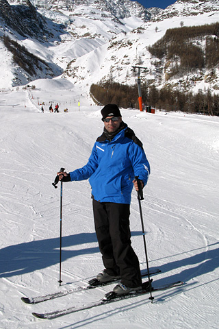 090109_raja_ski.jpg - Saas Fee - Switzerland - January 2009