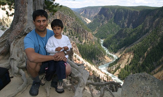 inspiration_point.jpg - Inspiration Point - 'Grand Canyon'Yellowstone National Park - USA - June 2003